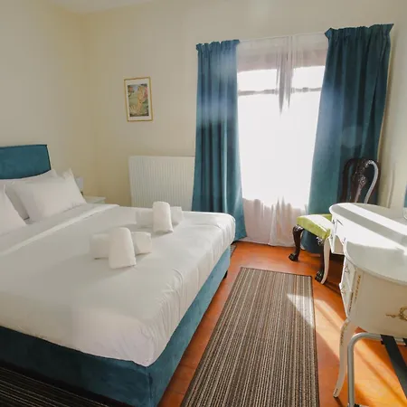 Aurora-inn 4* Makrinitsa