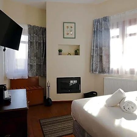 Aurora-inn فندق 4*
